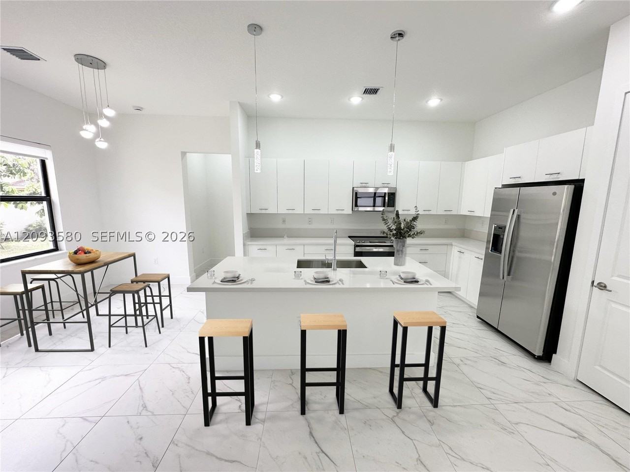 17394 Sw 46th St - Photo 5 of 21