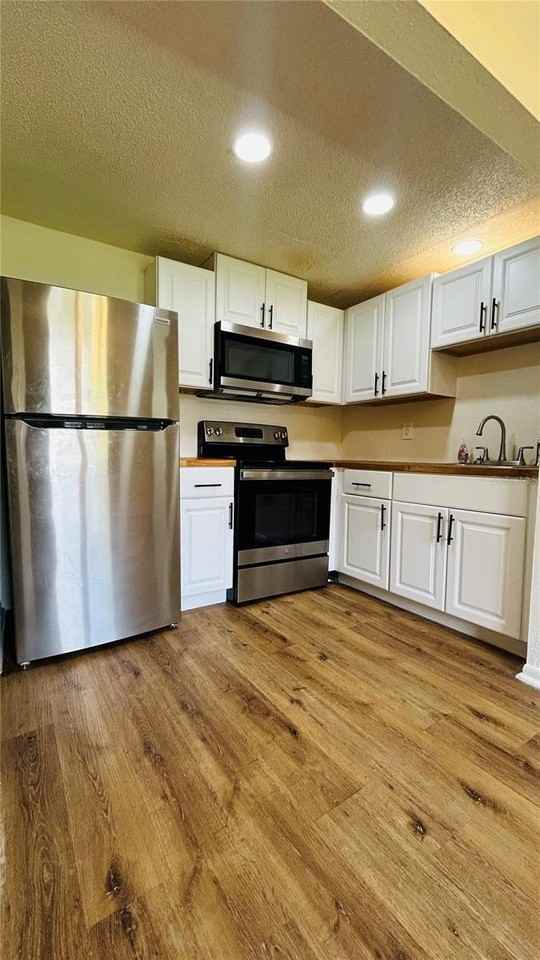 1510 Se 35th Ave - Photo 5 of 15