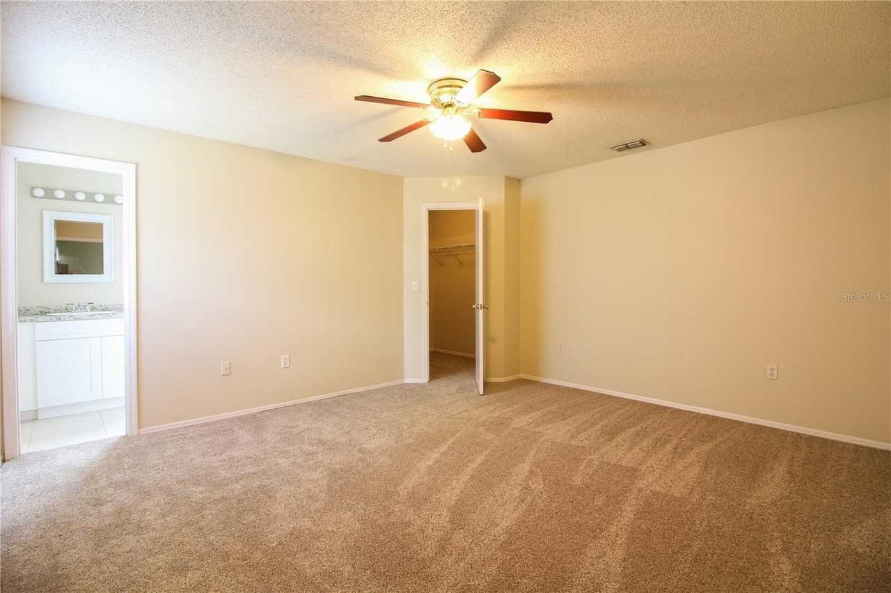 527 Emerald Cove Loop - Photo 6 of 13