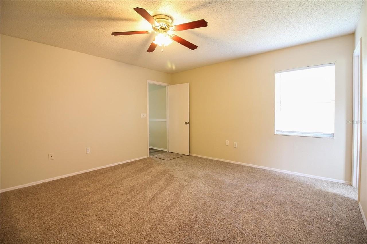 527 Emerald Cove Loop - Photo 7 of 13