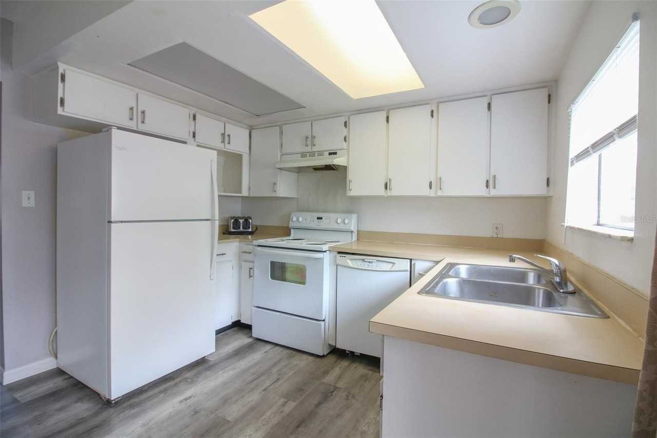 1533 King Ave - Photo 6 of 12