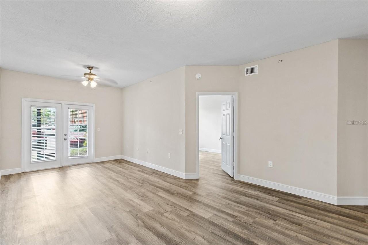 10855 Windsor Walk Dr #5107 - Photo 3 of 19