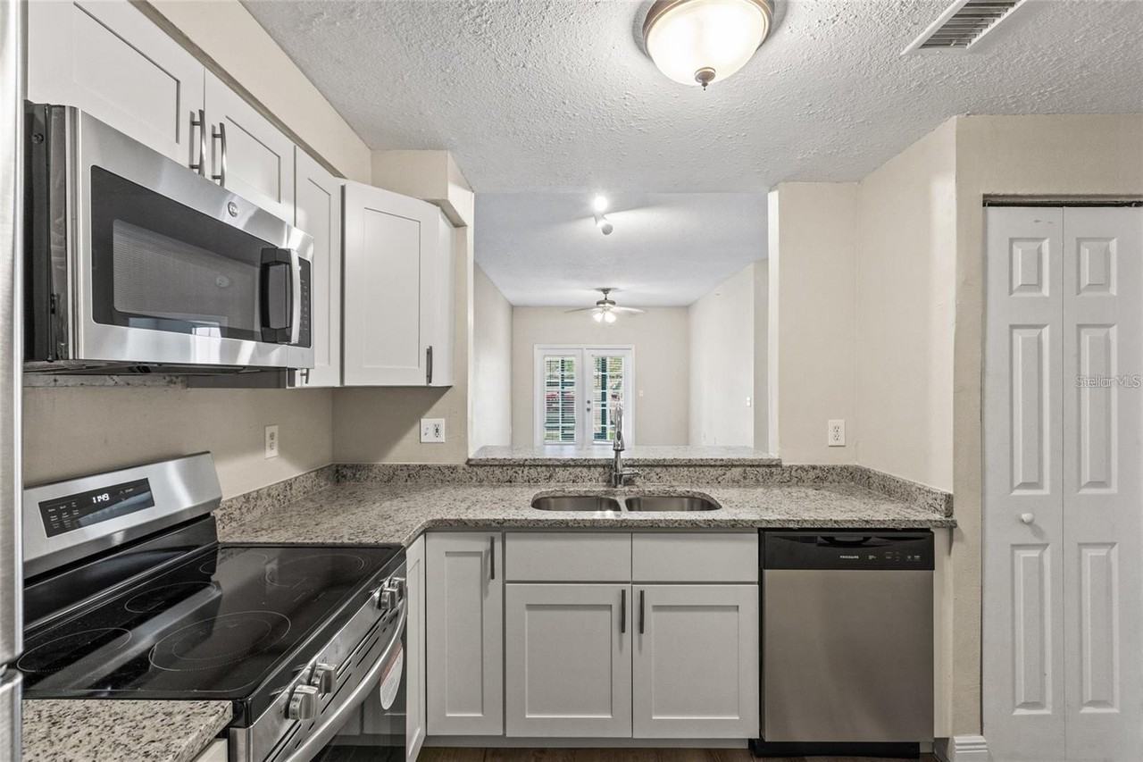 10855 Windsor Walk Dr #5107 - Photo 6 of 19