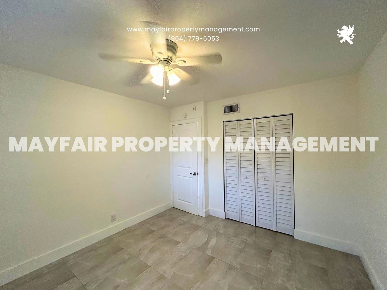 1534 Se 15th St #3 - Photo 6 of 23