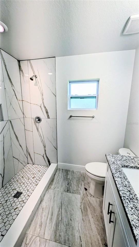 401 PEARL ST - Photo 4 of 8