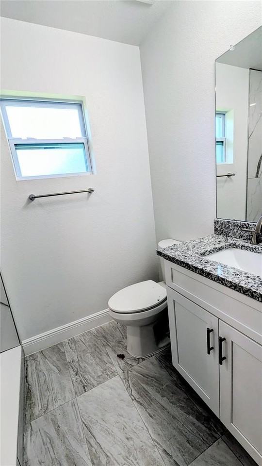 401 PEARL ST - Photo 5 of 8