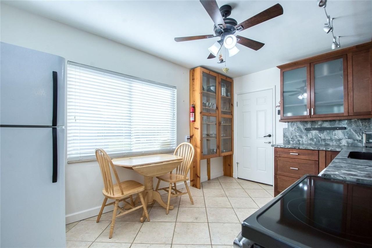 1437 56th St S - Photo 4 of 21