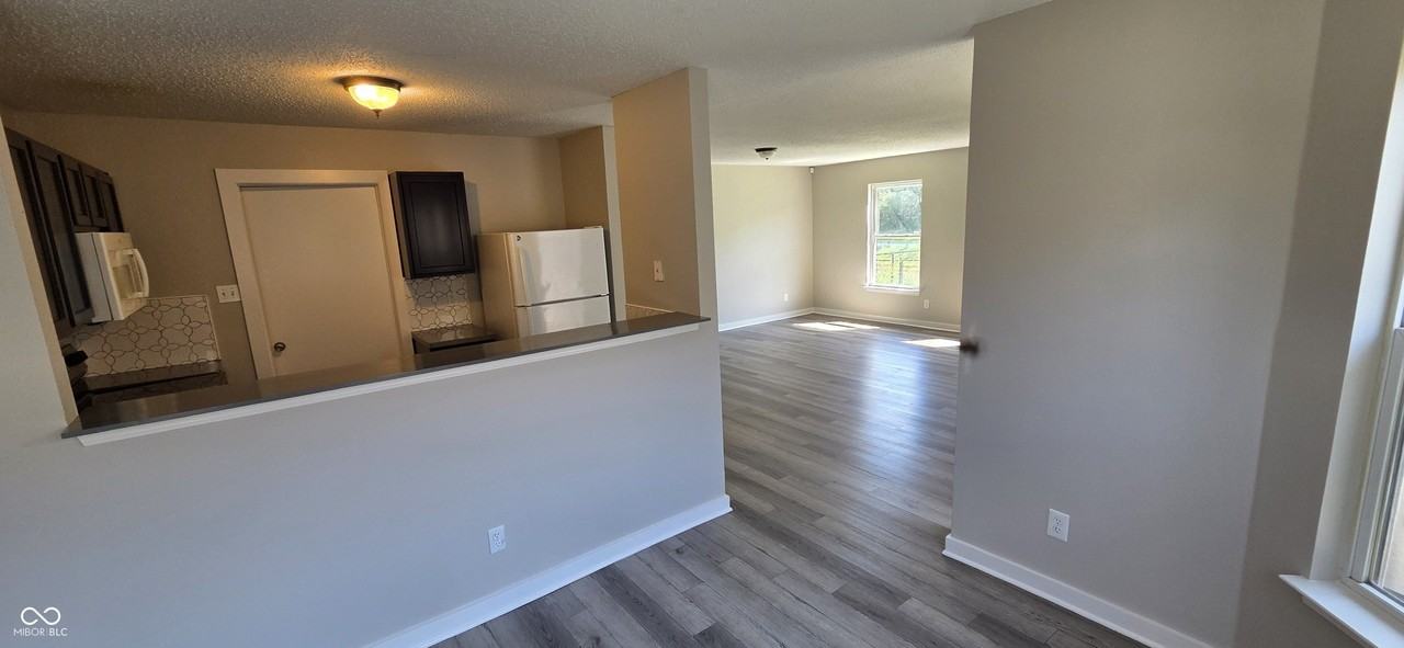 2933 Redland Ln - Photo 7 of 20