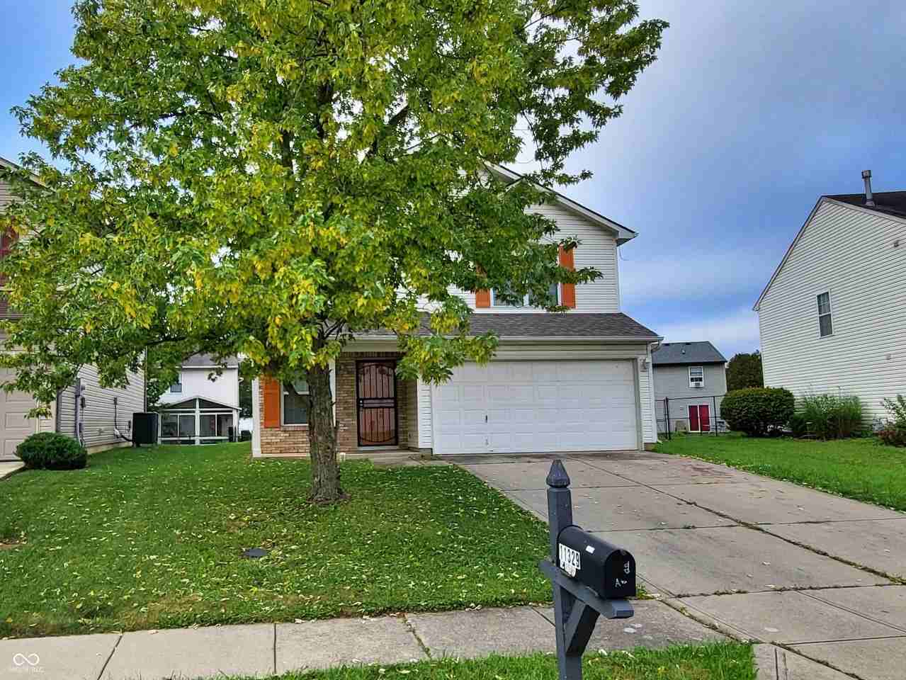 11329 Smoothbark Dr - Photo 2 of 28