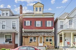 featured image of 56 Wilson St #1