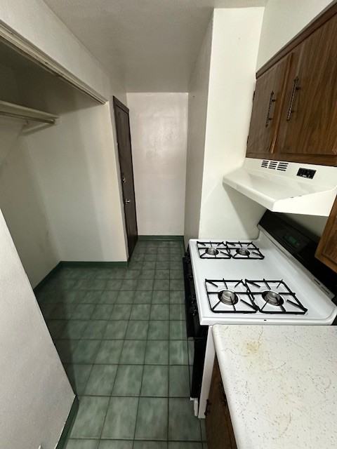 56 Wilson St #1 - Photo 7 of 10