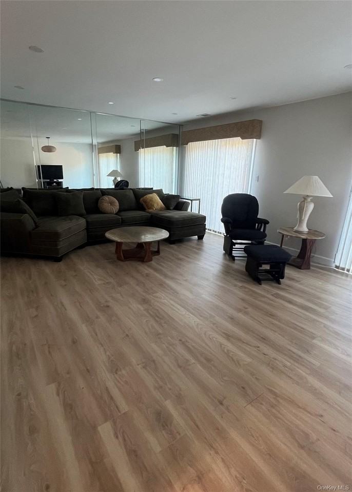 21 Sandy Hill Rd - Photo 5 of 11