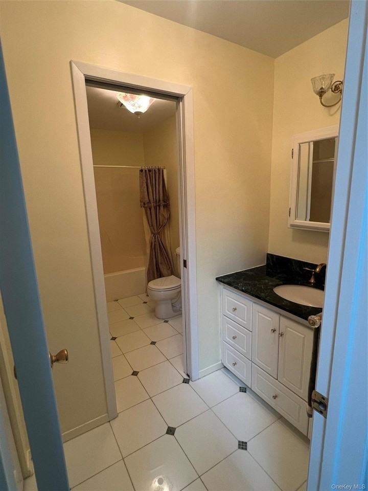 21 Sandy Hill Rd - Photo 6 of 11