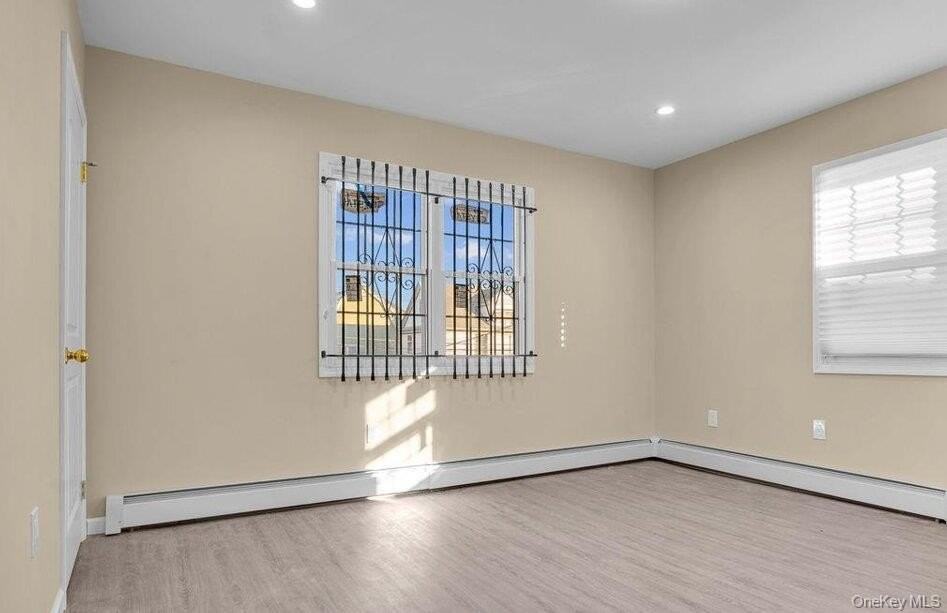 214 Street Unit 2 110-34 - Photo 2 of 7