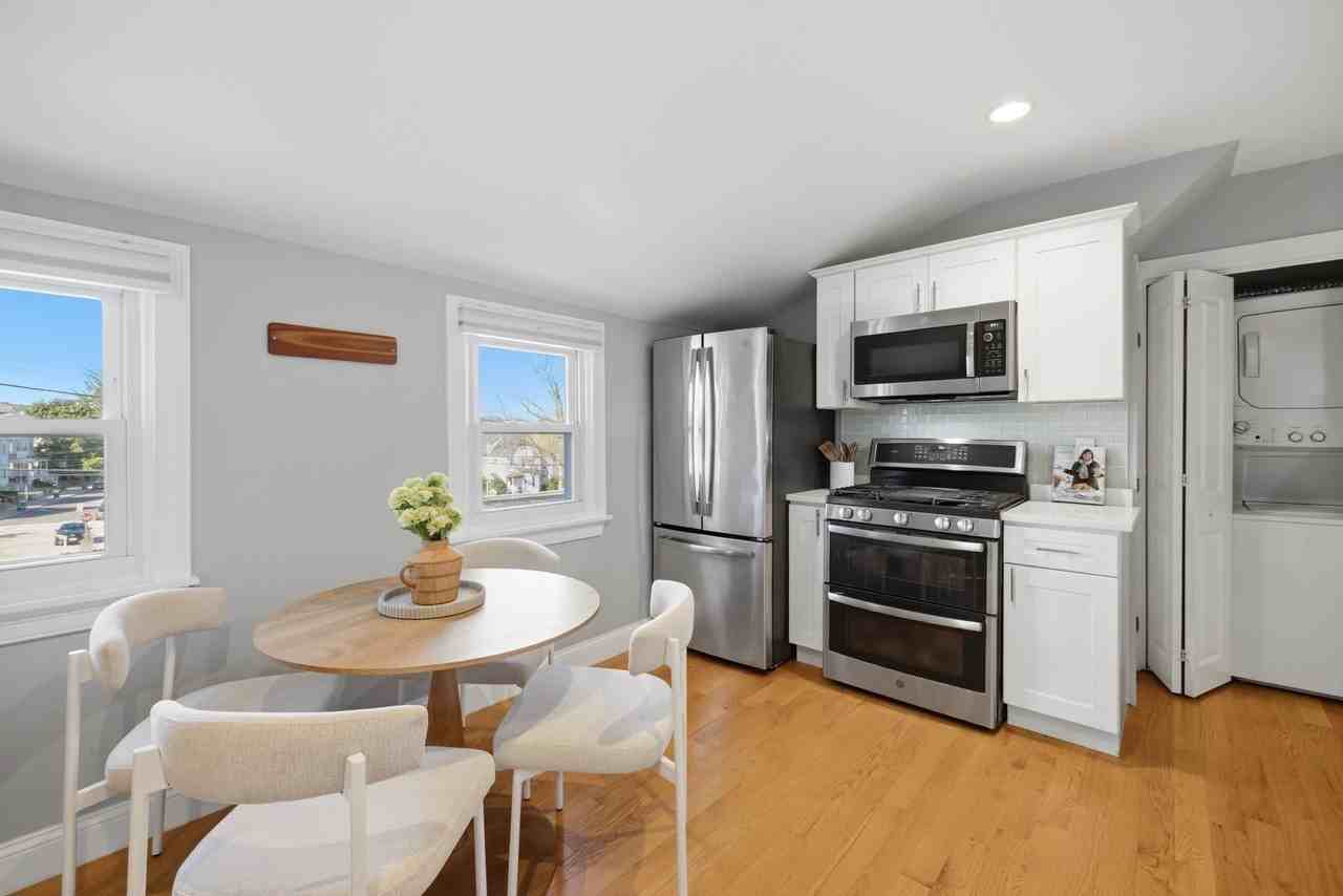 11 Hicks Ave #3 - Photo 7 of 18