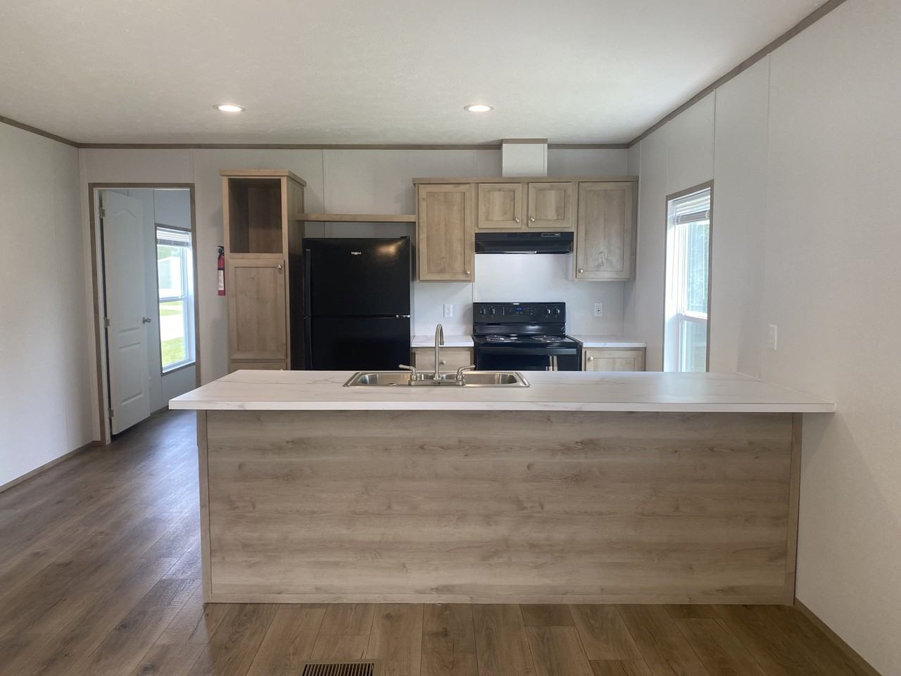 542 Canterbury Ct #1 - Photo 3 of 13