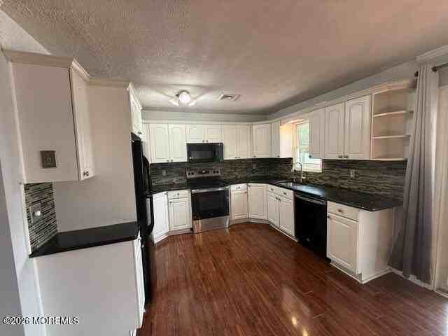 523 Northern Blvd - Photo 5 of 14