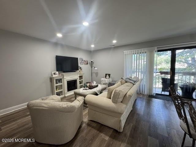11 Interlaken Ct #6 - Photo 4 of 14