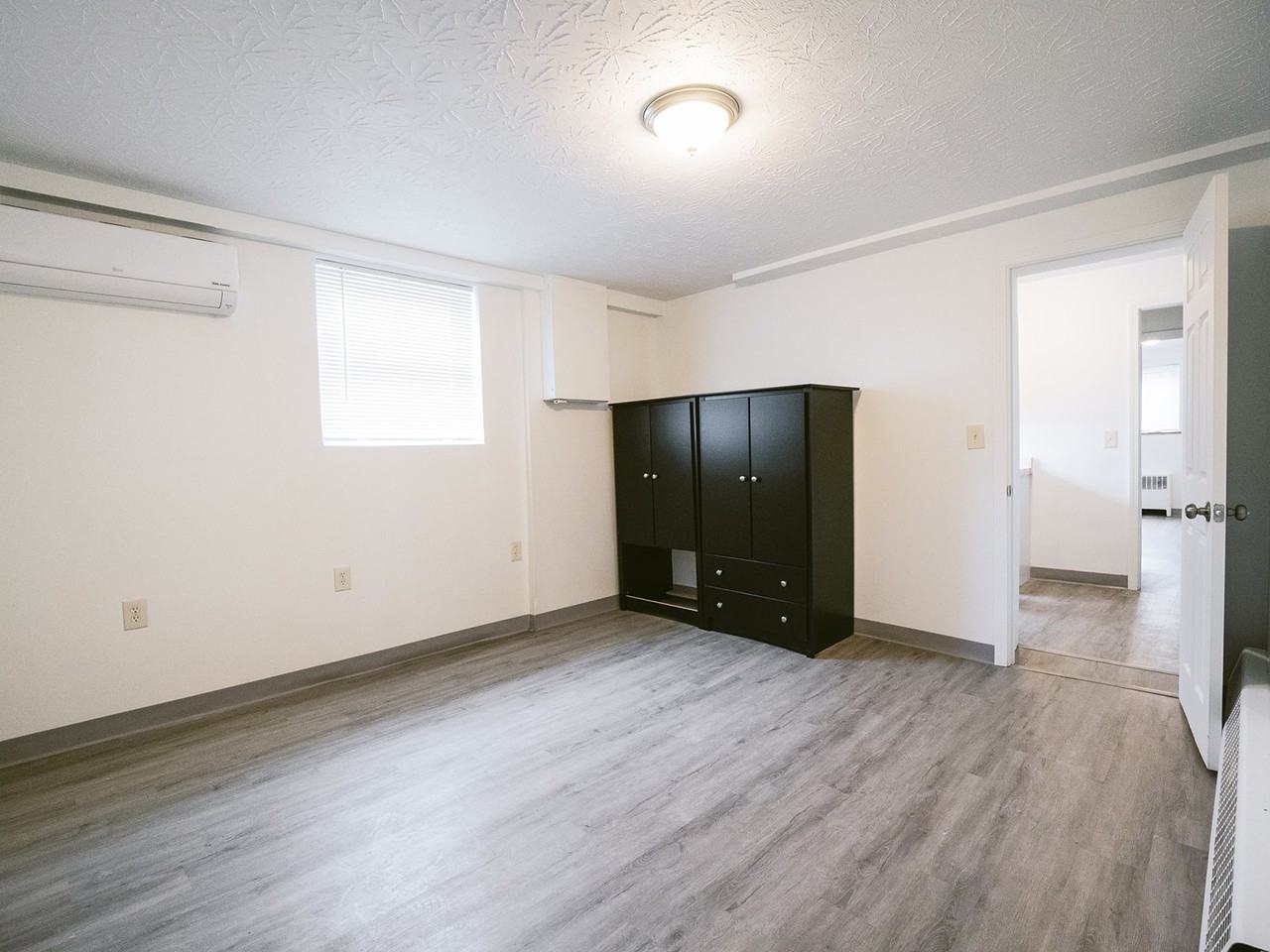 4137 E Galbraith Rd #8 - Photo 4 of 18