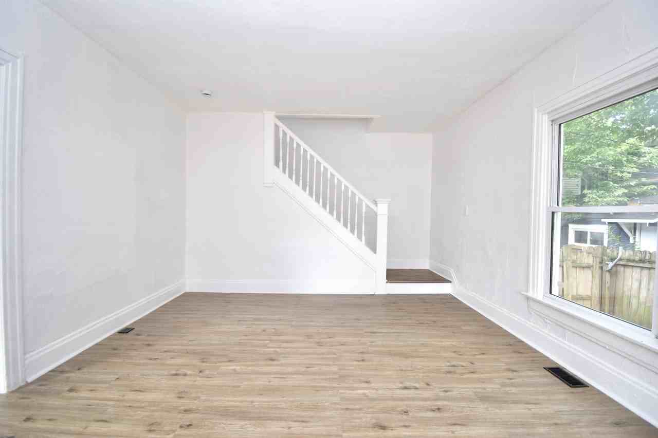 1011 Epworth Ave #1 - Photo 5 of 29