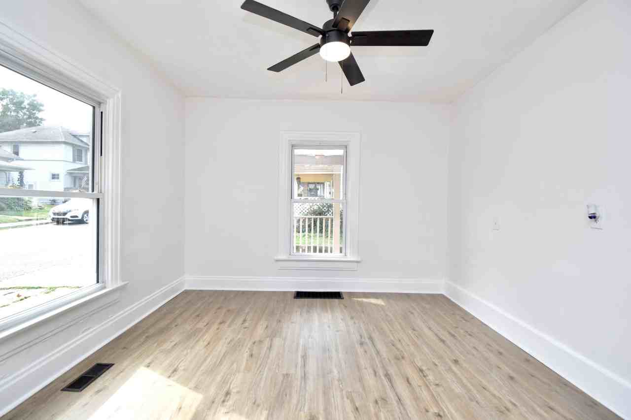1011 Epworth Ave #1 - Photo 7 of 29