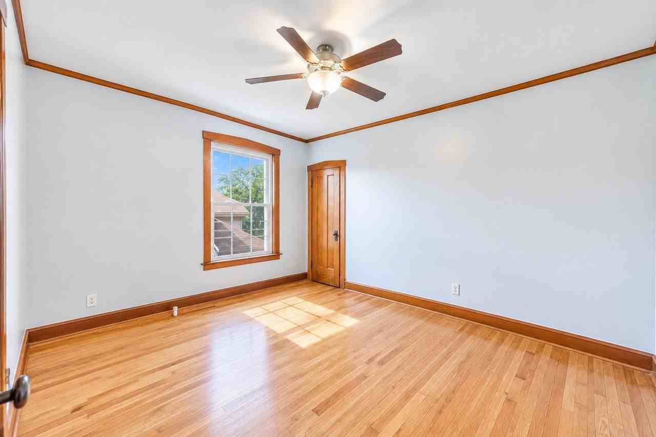 2950 N Lavergne Ave #2 - Photo 6 of 10