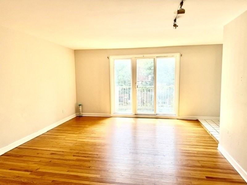 1244 W Byron St #2 - Photo 4 of 10