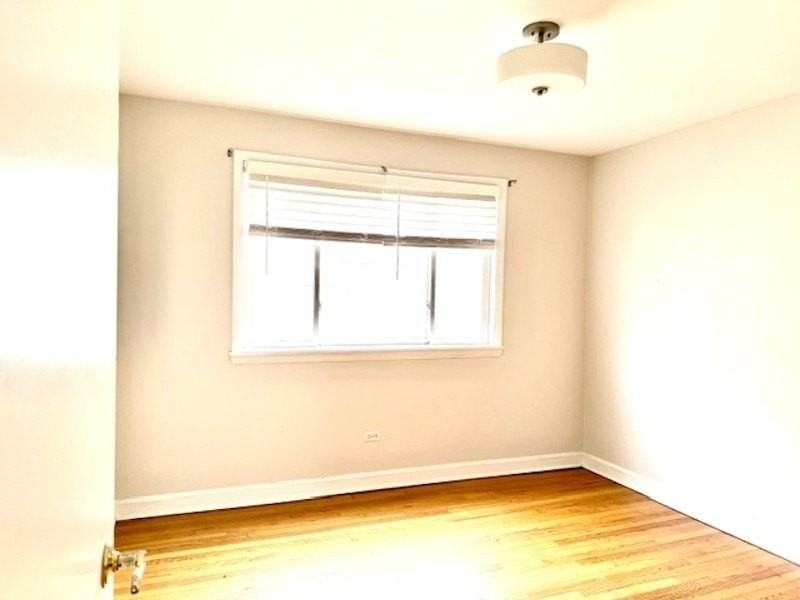 1244 W Byron St #2 - Photo 6 of 10