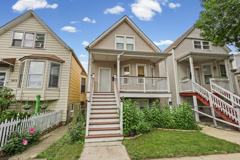 2710 W Fletcher St #1 - Photo 1 of 1