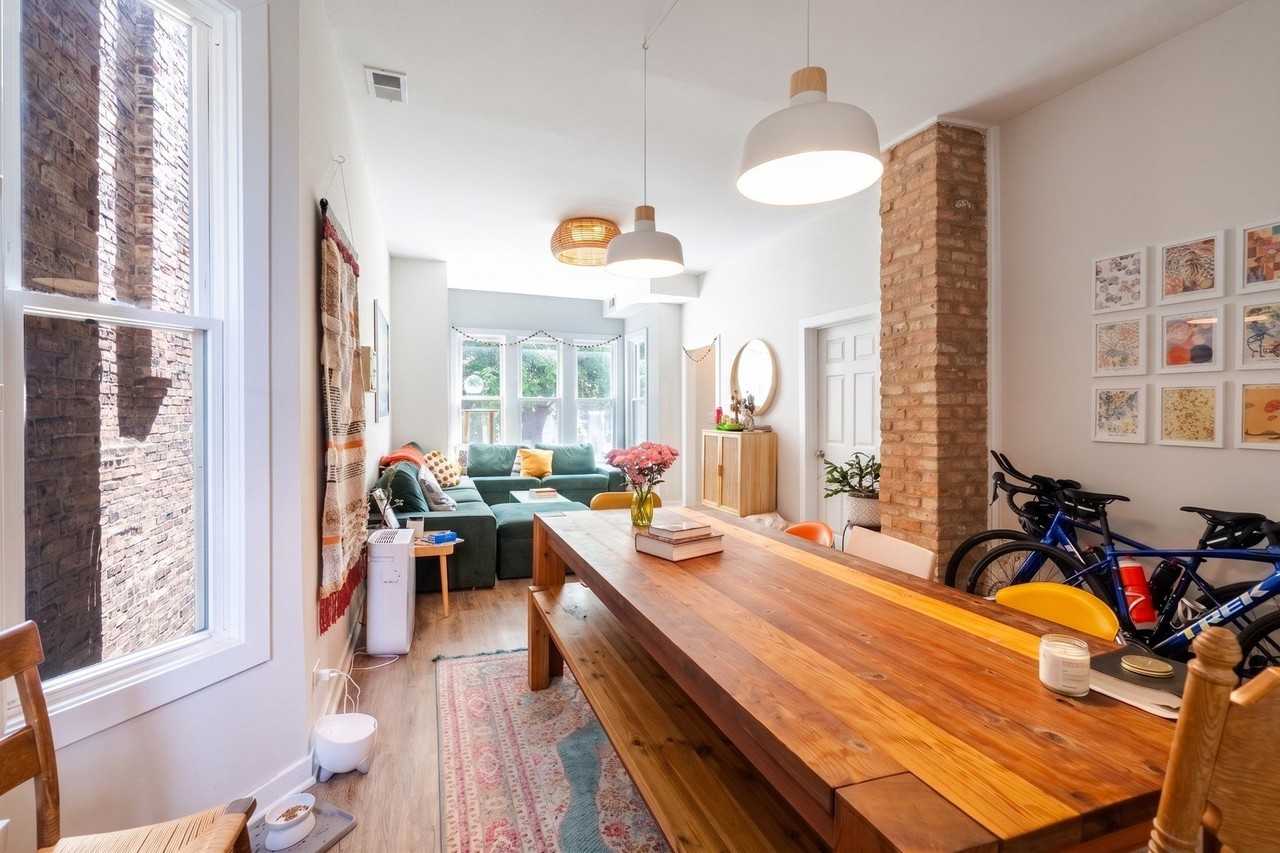 3646 W Wabansia Ave #2 - Photo 7 of 23