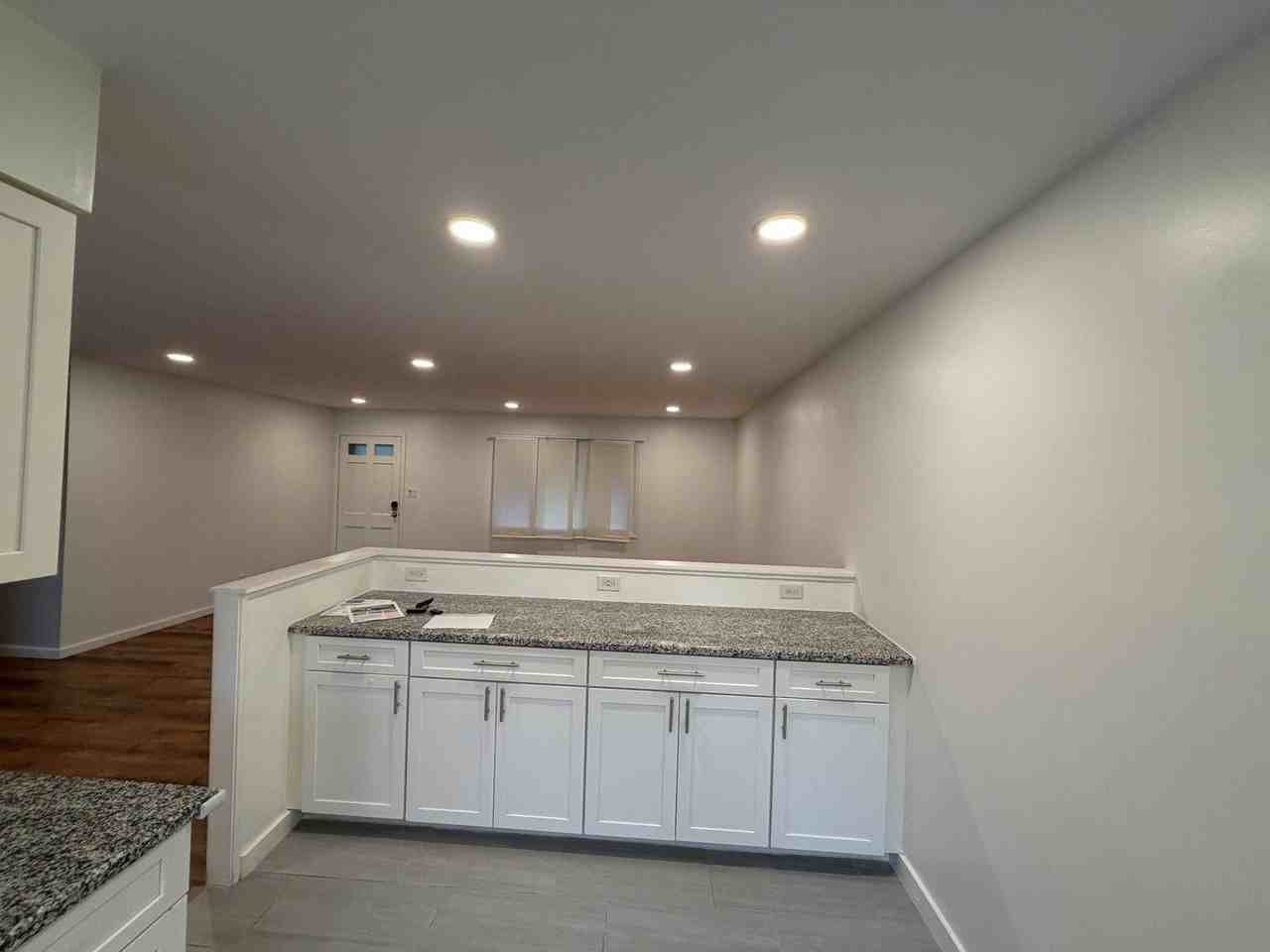 930 Dorncliff Ln - Photo 5 of 19