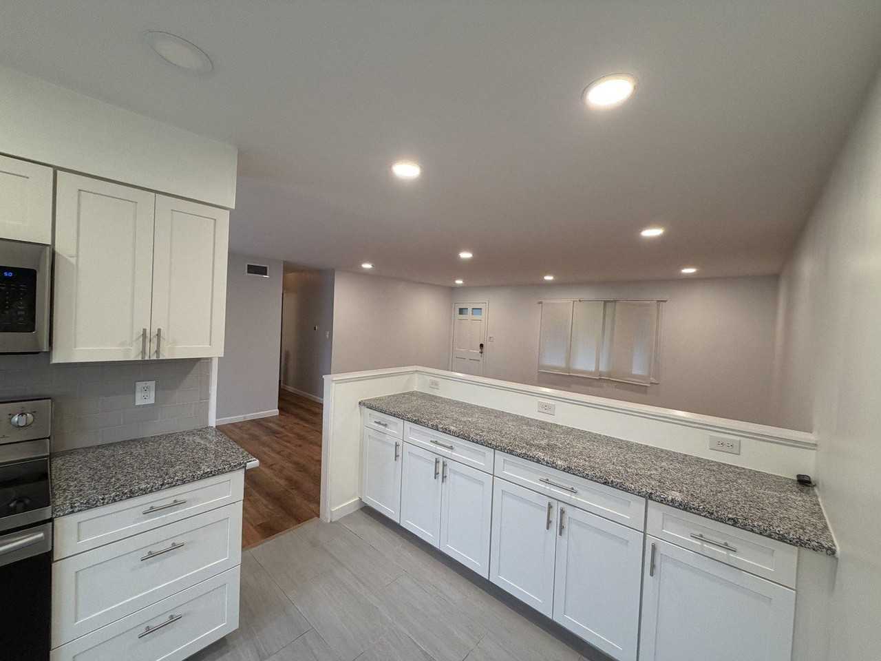 930 Dorncliff Ln - Photo 6 of 19