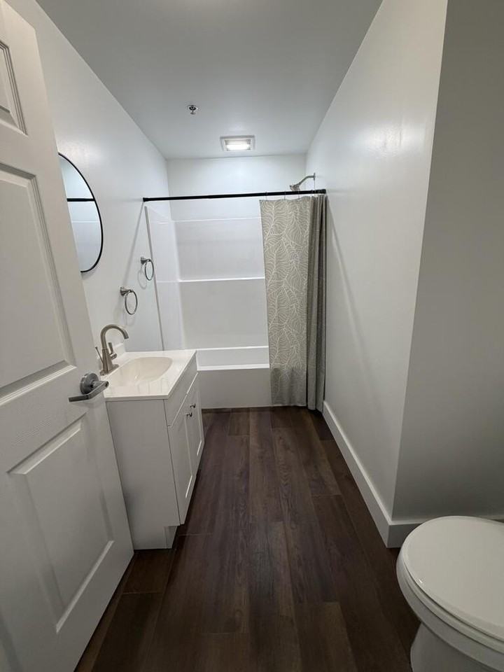 10 West Ave - Photo 4 of 6