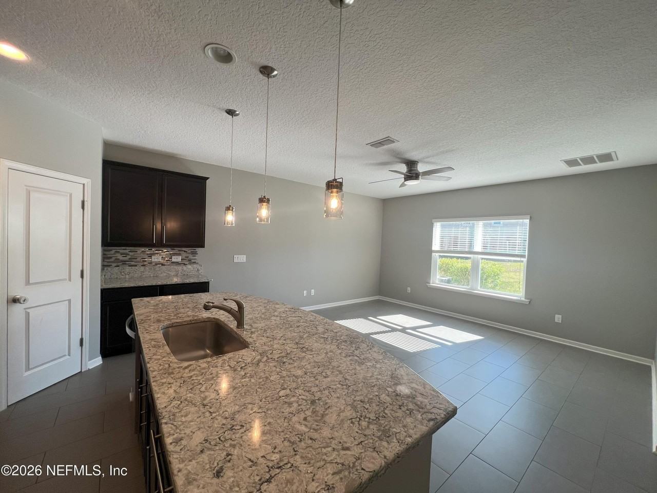 3179 Chestnut Ridge Way - Photo 5 of 21