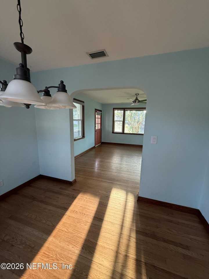 1096 E Coast Dr - Photo 7 of 18