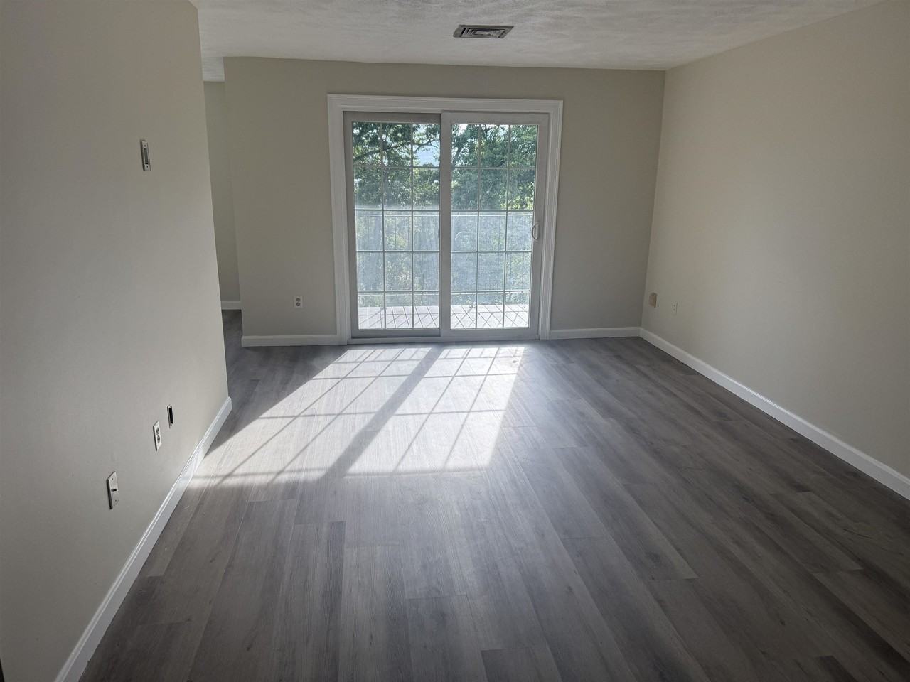 7 Louisburg Sq #7-10 - Photo 2 of 11