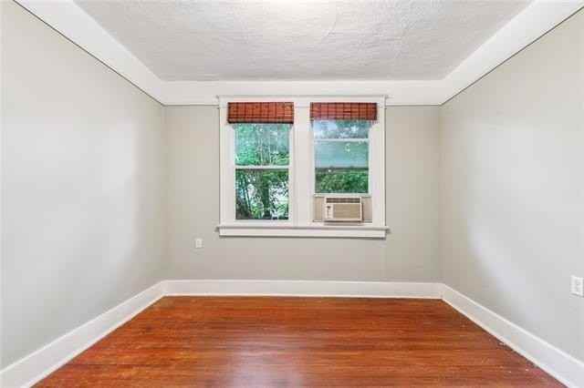 3206 Cadiz St - Photo 5 of 7