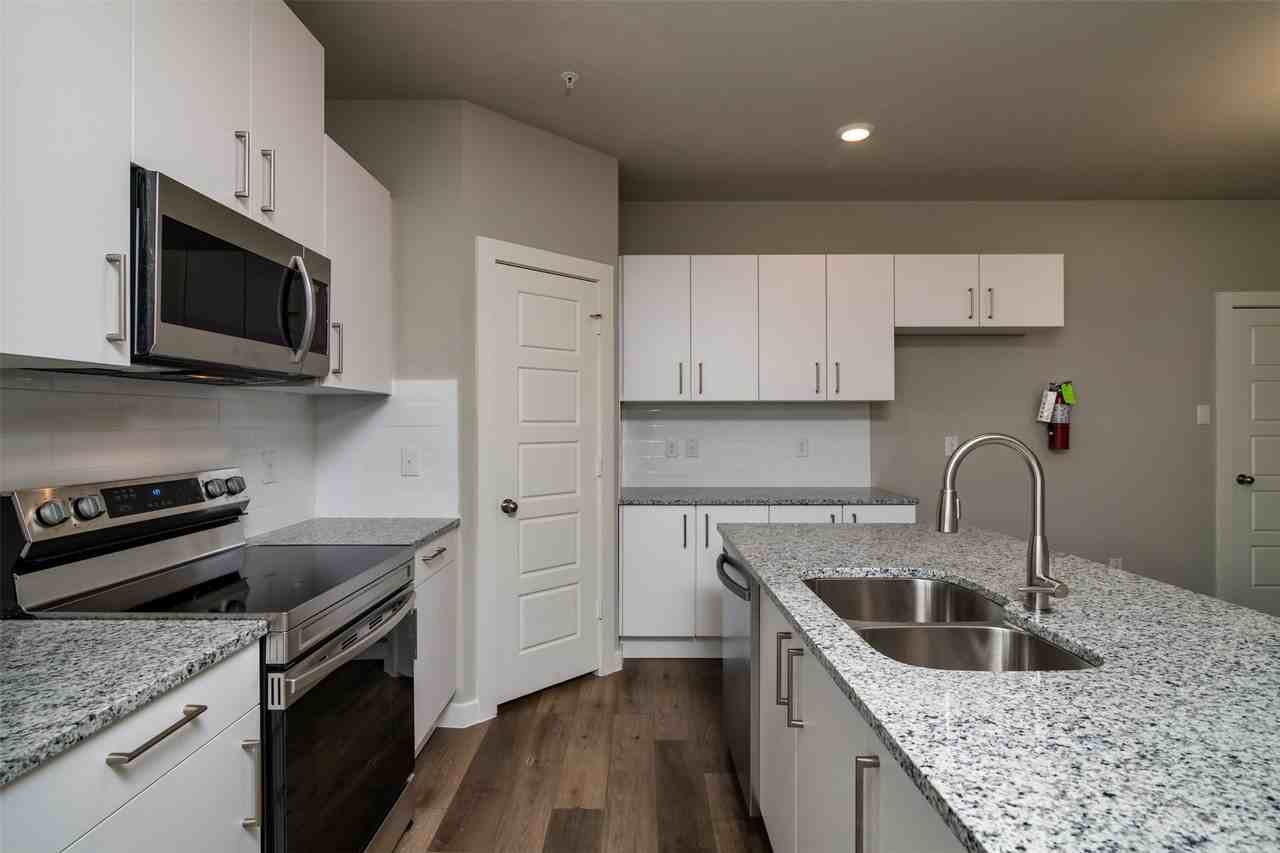 727 Harvest Moon Dr - Photo 6 of 19