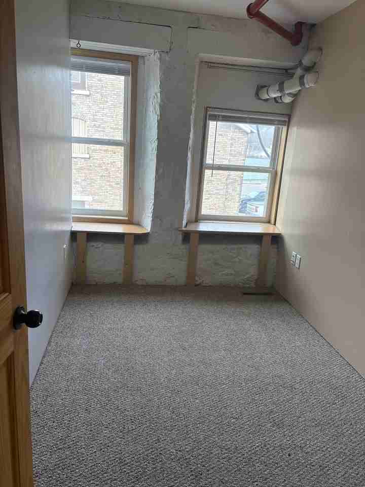 314 Shelden Ave Ste 2b #2B - Photo 7 of 9