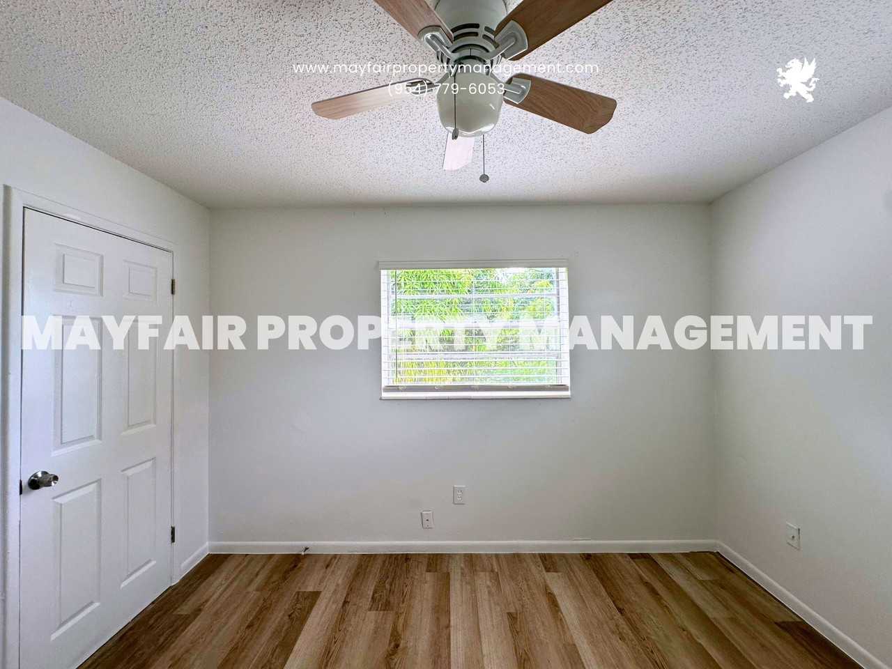 4172 Narcissus Ave #4178 - Photo 5 of 14