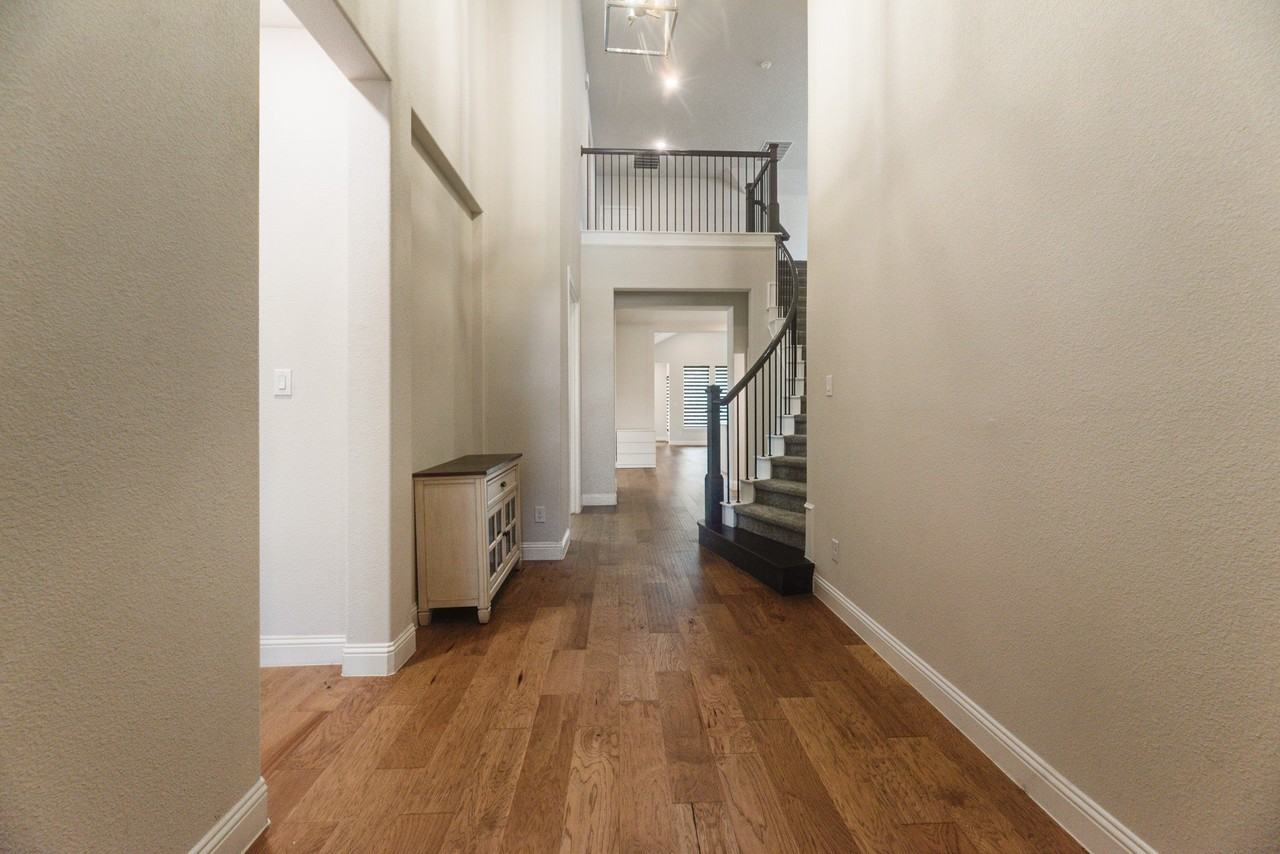3107 Trinity Ridge St - Photo 3 of 40