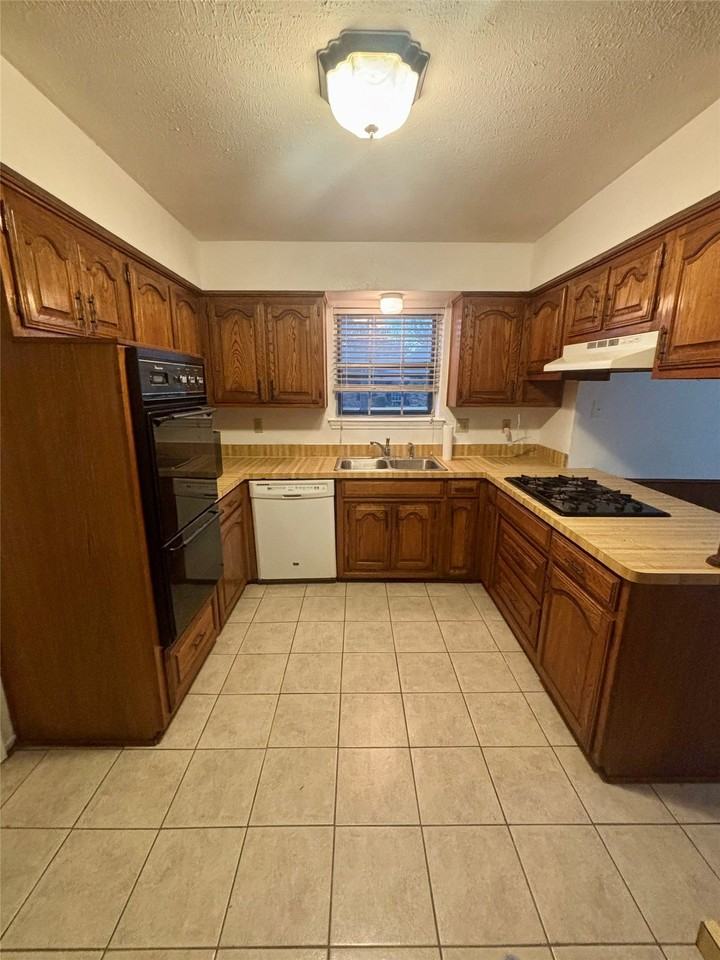 4205 Osage Dr - Photo 5 of 23