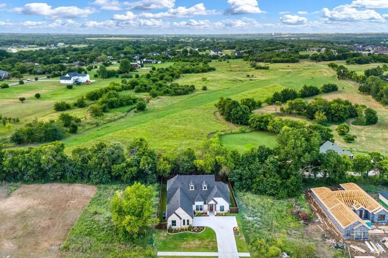 1908 Heritage Knoll Dr - Photo 4 of 37