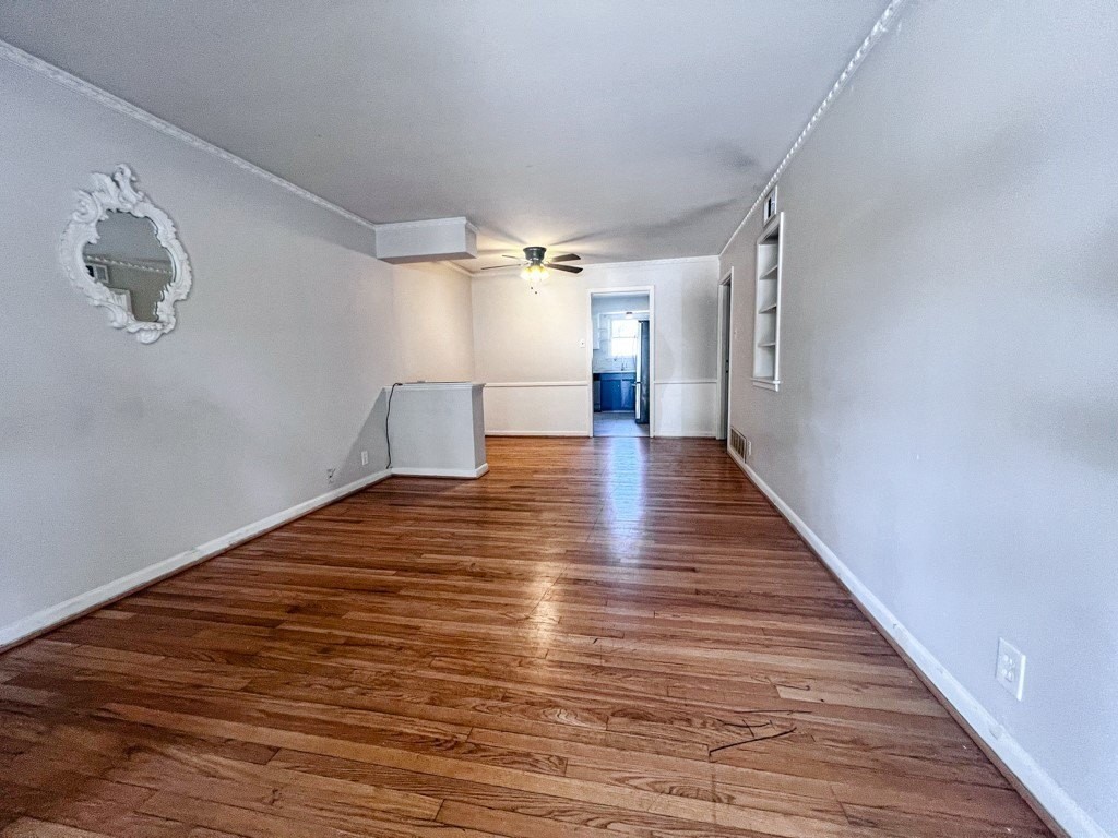 2629 Maverick Ave - Photo 4 of 20