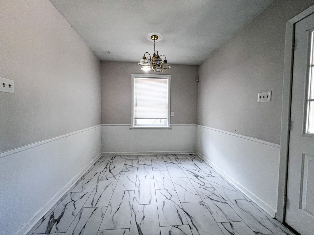 2629 Maverick Ave - Photo 7 of 20
