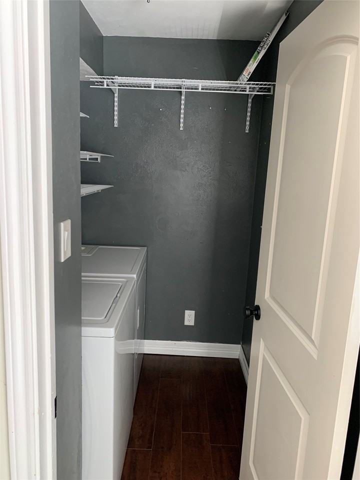 400 Saint Durney Ct - Photo 2 of 11