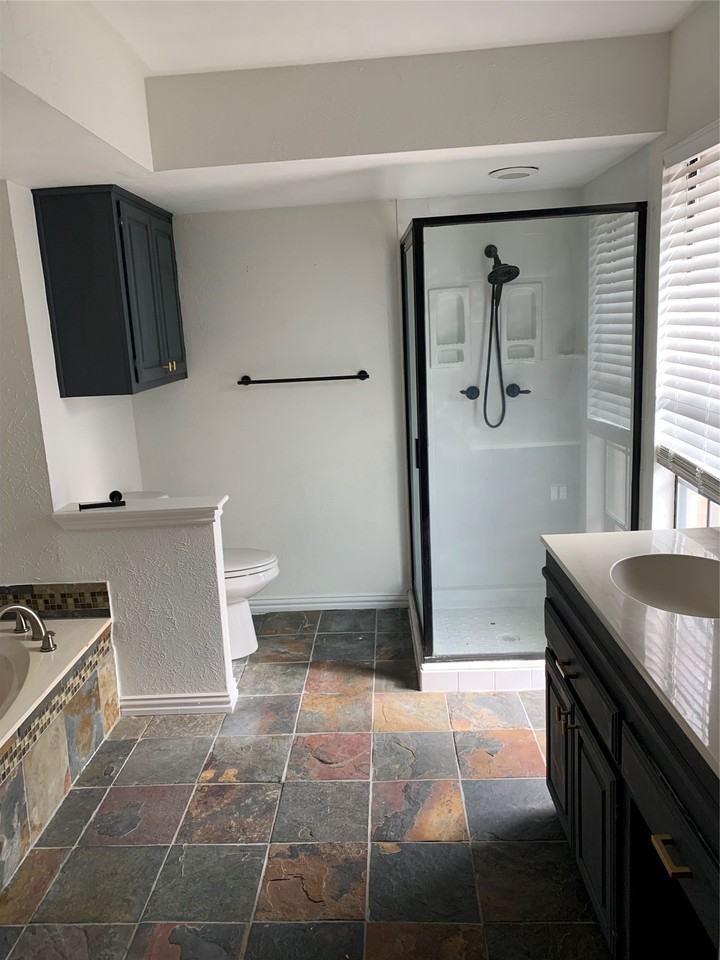 400 Saint Durney Ct - Photo 3 of 11