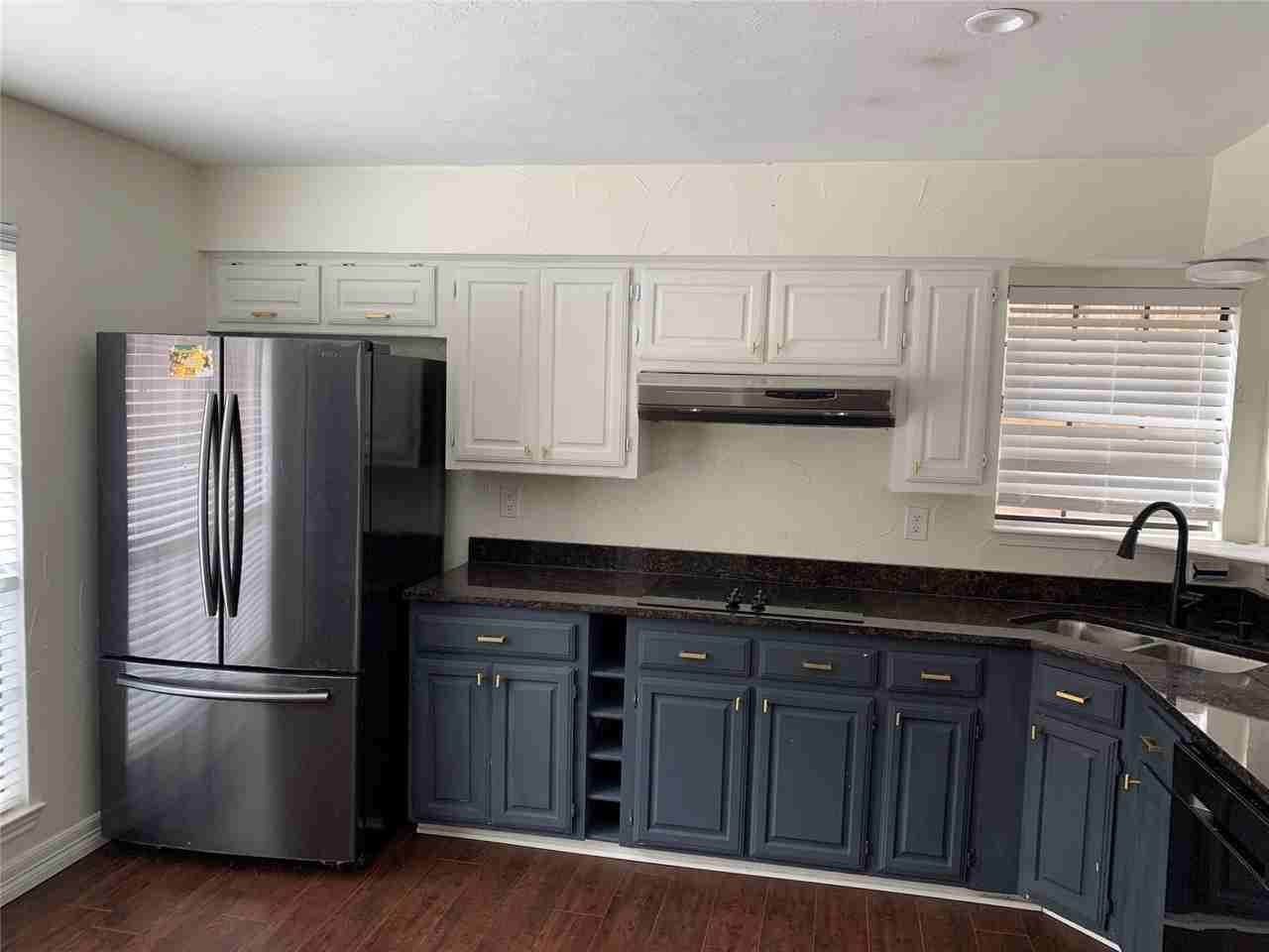 400 Saint Durney Ct - Photo 5 of 11