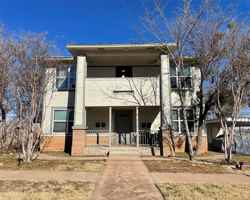 featured image of 1702 S 3rd St