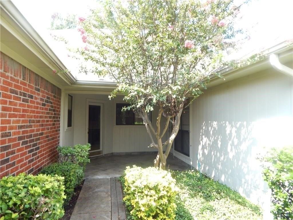 4208 Meadowdale Dr - Photo 5 of 30